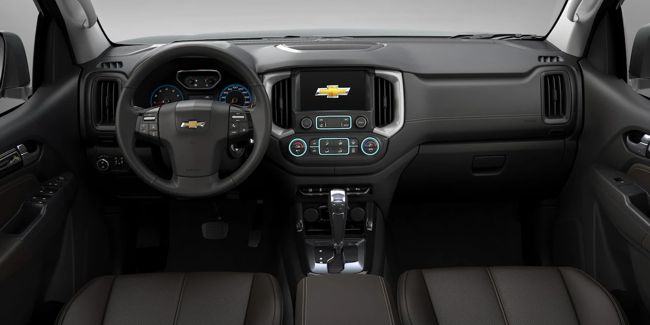 chevrolet-colorado-camioneta-4x4-interior