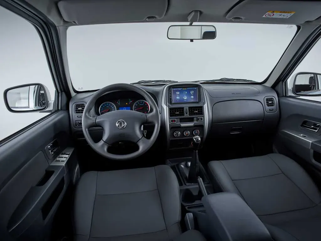 Dongfeng-TX-Interior_0002_Capa 0_webp