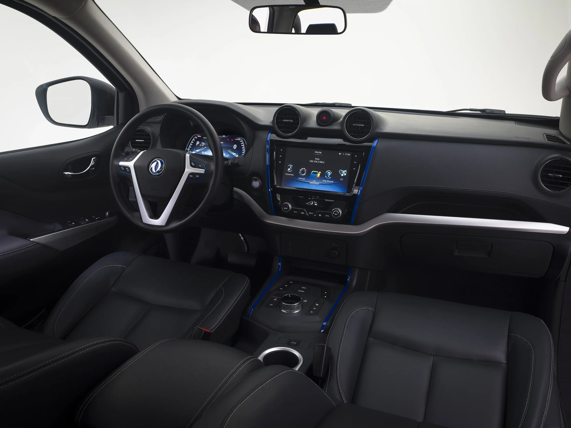 RICH 6 EV INTERIOR 4-min_webp